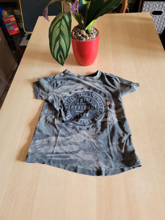 Tee-shirt manches courtes camouflage