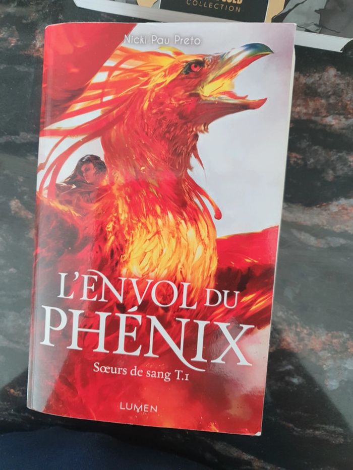 L'envole du phénix soeur de sang T1