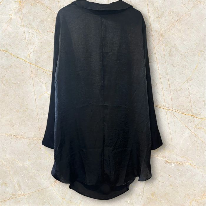 Robe effet satiné - photo numéro 2