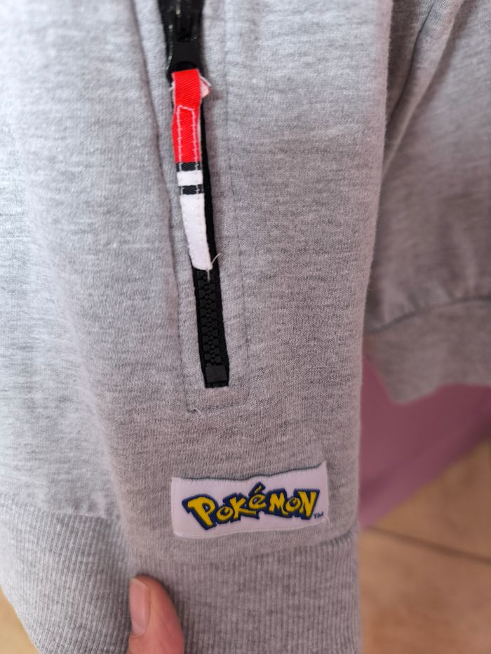 Veste Pokémon 7/8 ans - photo numéro 4