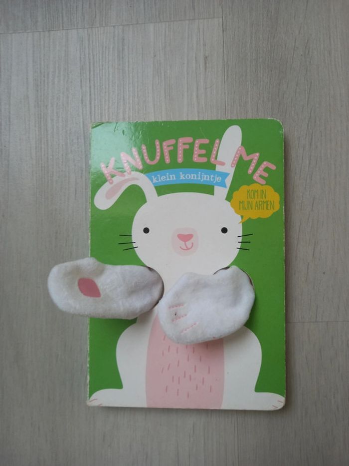 Leuk boekje knuffel me