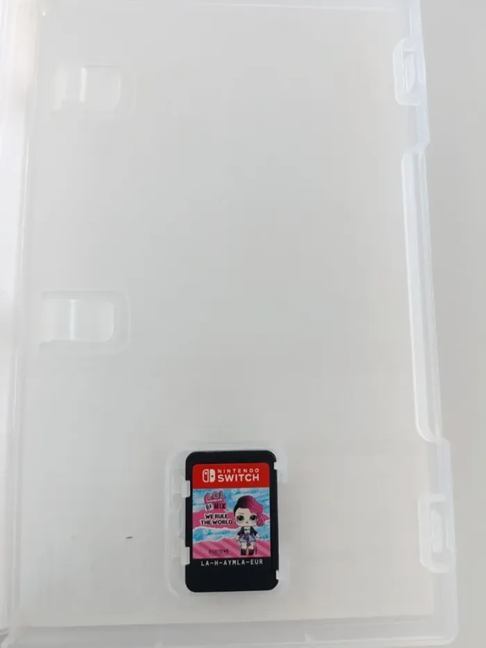 Jeu Nintendo.    Switch  lol surprise - photo numéro 2
