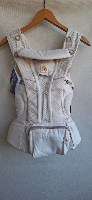 Porte-bébé ergobaby omnibreeze neuf