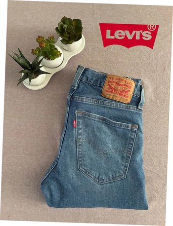 Jeans Levis skinny taper W29L32 bleu comme neuf
