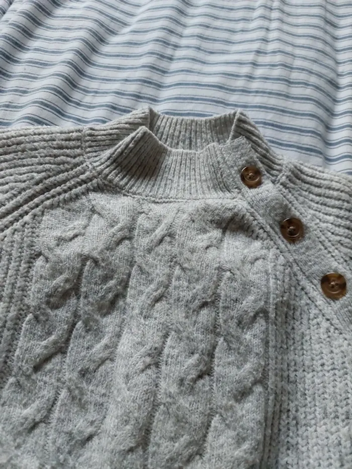 Pull col montant boutonné - photo numéro 2