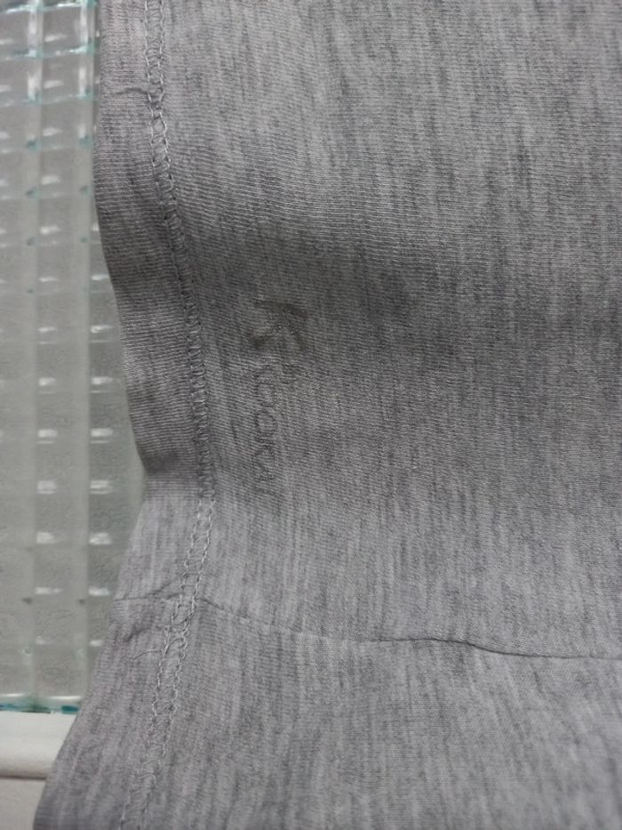 Tee shirt gris taille 12 ans - photo numéro 2