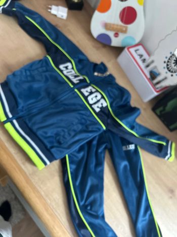 Ensemble sport