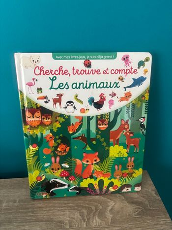 Livre cherche et trouve et compte les animaux