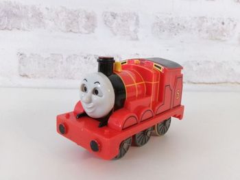 Locomotive / train "Thomas et ses amis" - 1er âge James (1)