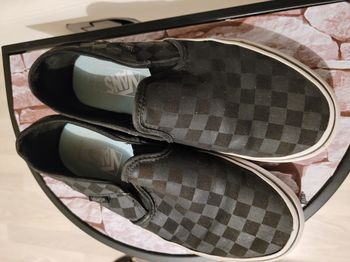 chaussures vans t36,5  (12e)