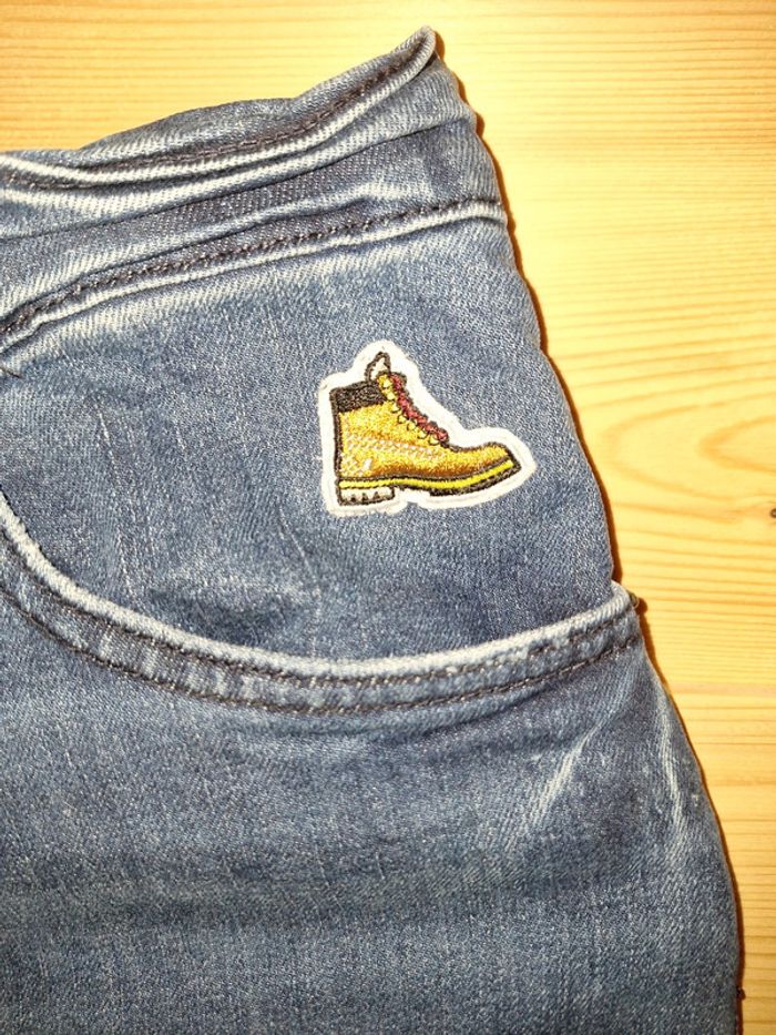 Jeans timberland enfant taille 14 ans - photo numéro 2