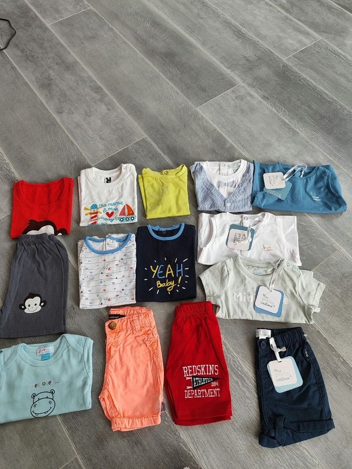 Lot vêtements 12mois