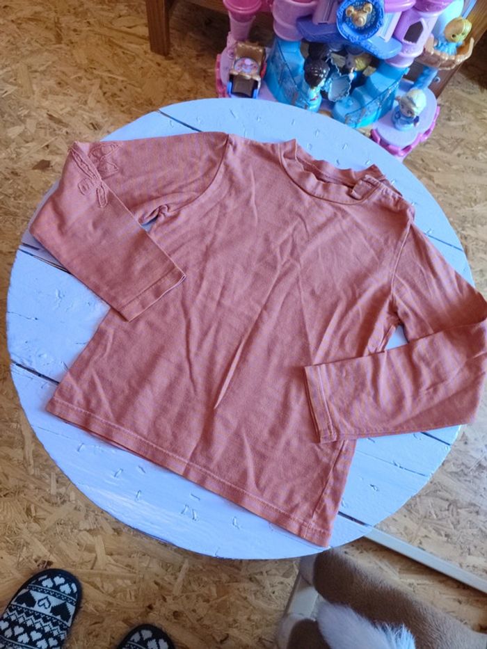 Pull fin rayé