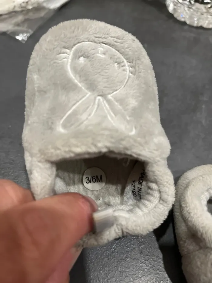 Chaussons bébé 3/6 mois - photo numéro 2