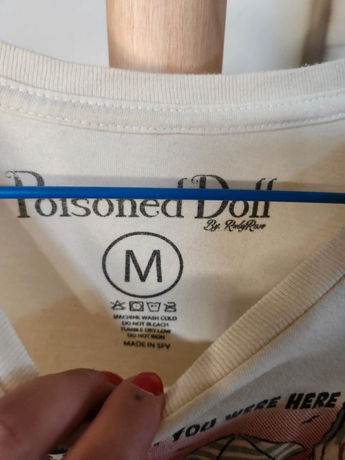 Tshirt poisoned doll - photo numéro 3