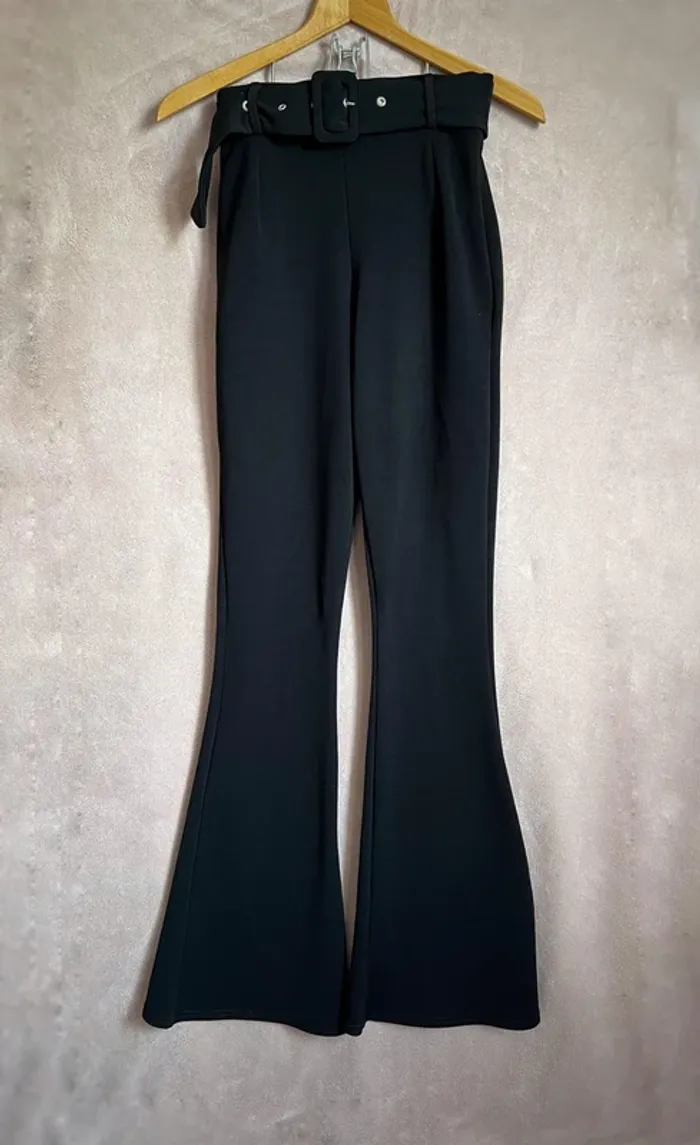 Pantalon T36 Neuf 🖤