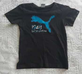 Tee-shirt Puma, quasi neuf, taille  4 ans
