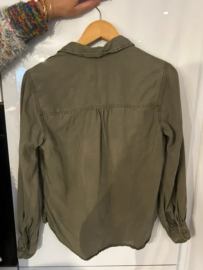 Chemise kaki abercrombie taille s - photo numéro 2