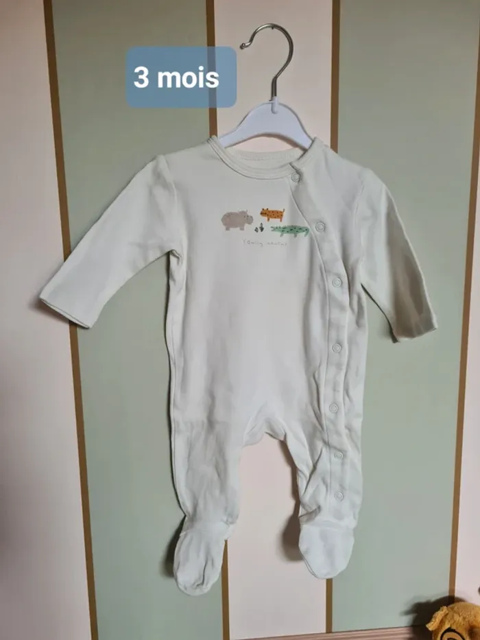 Pyjama long léger. Bébé garçon 3 mois. Kiabi