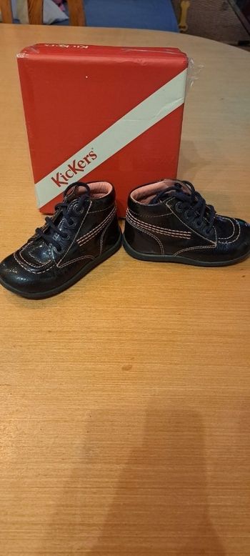 Botillon kickers t.23