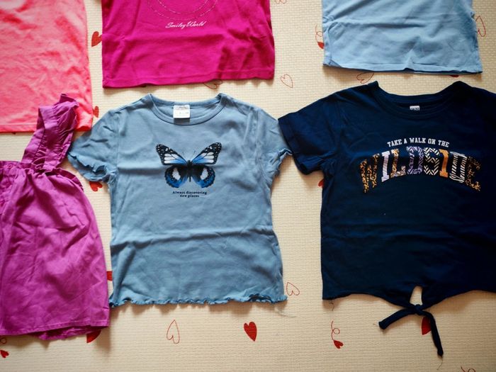 Lot de tee shirt fille taille 8/ 10ans - photo numéro 4