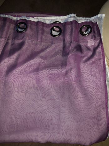 Rideau voilage  réversible 140x240  en tbe à 15 euros