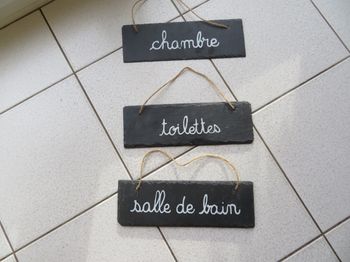 3 plaques en ardoise décoratives à accrocher