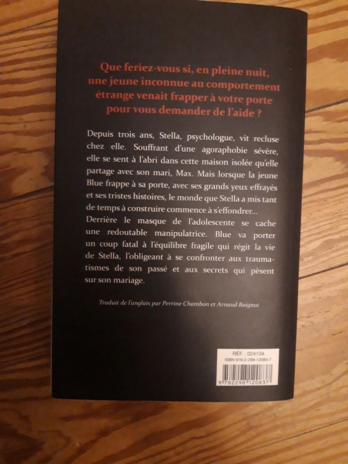 Roman Ne t'approche pas - photo numéro 2