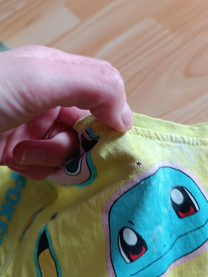Gros lot de vêtements en 7/8 ans garçon - photo numéro 9