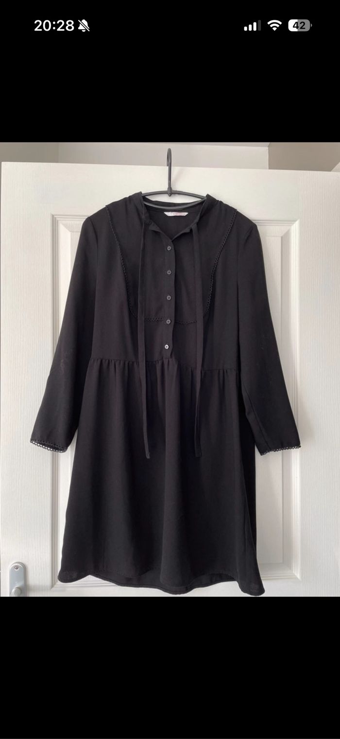 Robe noire