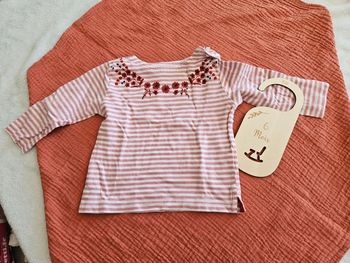 Tee-shirt à manches longue / Taille 6 mois