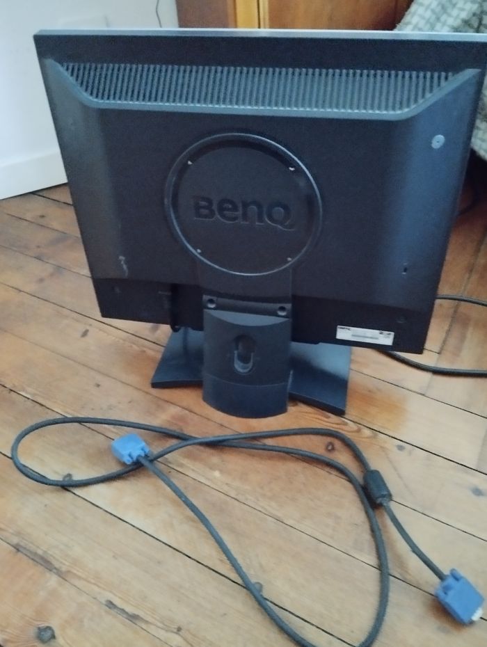 Écran ordinateur Benq T 905 diamètre 47 cm - photo numéro 4