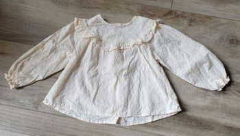 Blouse broderie fleurs taille 3 ans