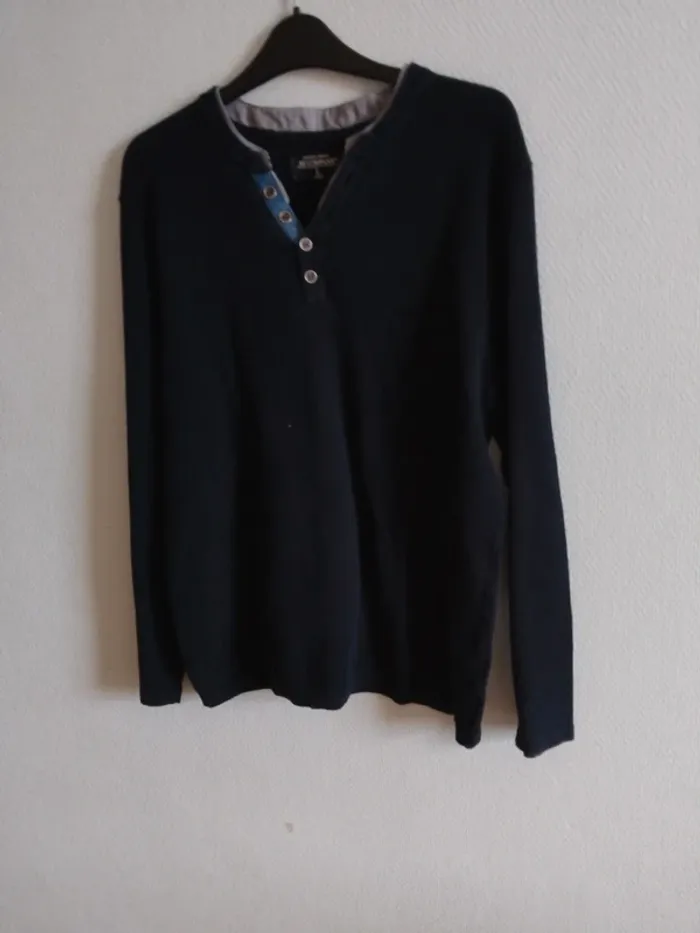 Pull Armand Thierry taille L - photo numéro 3