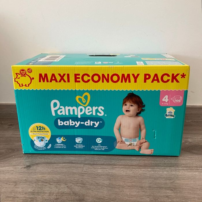 108 couches Pampers baby-dry T4 (NEUF)