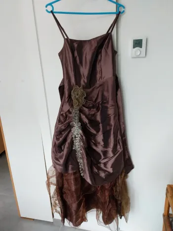 Robe de soirée marron