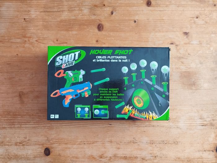 Jeu de tir interactif enfant avec cibles flottantes