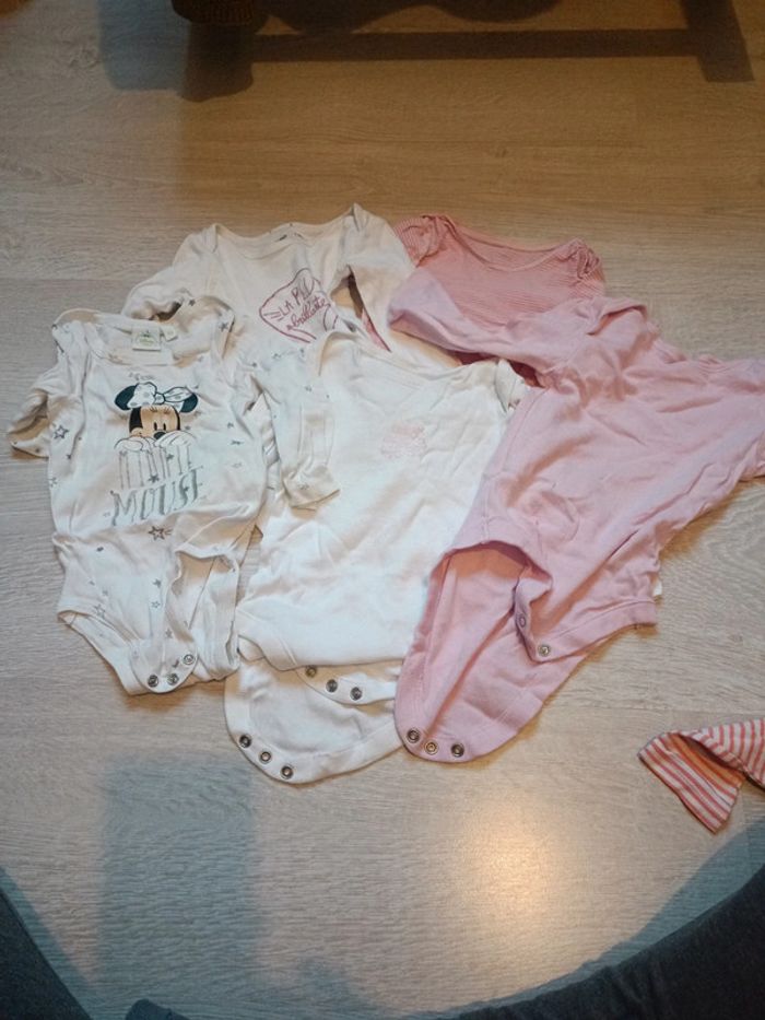 Lot de 5 body manches longues 12 18 mois