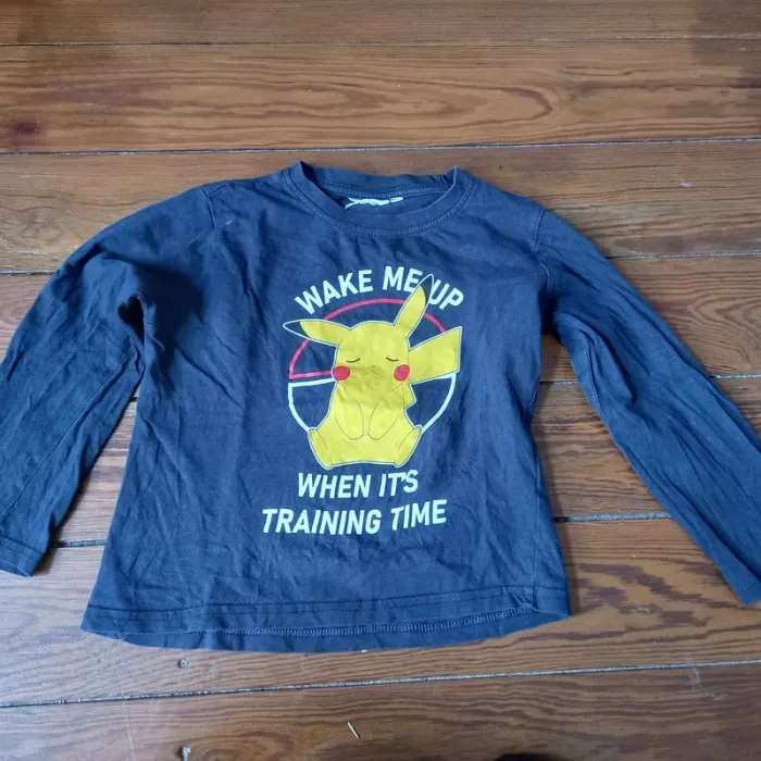 T-shirt Pikachu 4 ans