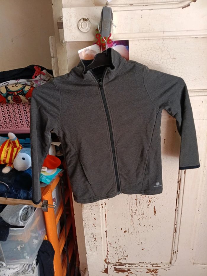 Gilet léger décathlon 4 5 ans pas vinted go