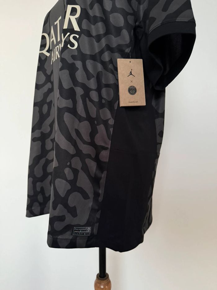 T-shirt sport PSG maillot de foot gris football noir Nike Jordan paris qatar Airways XL sport maglia - photo numéro 5