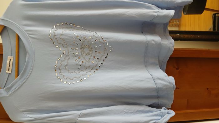 sweat bleu clair