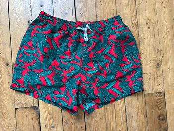 Short de bain rouge feuilles vertes M Undiz