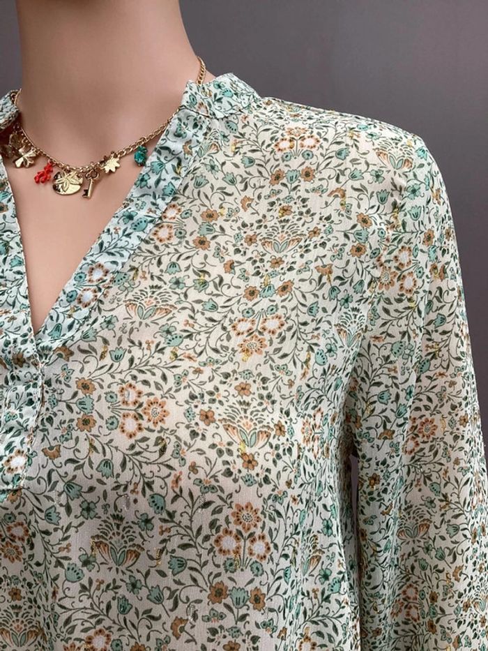 Blouse cache cache fluide à fleurs vert d’eau – Taille 36 – Très bon état - photo numéro 3