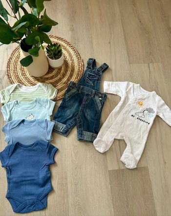 Lot vêtements naissance
