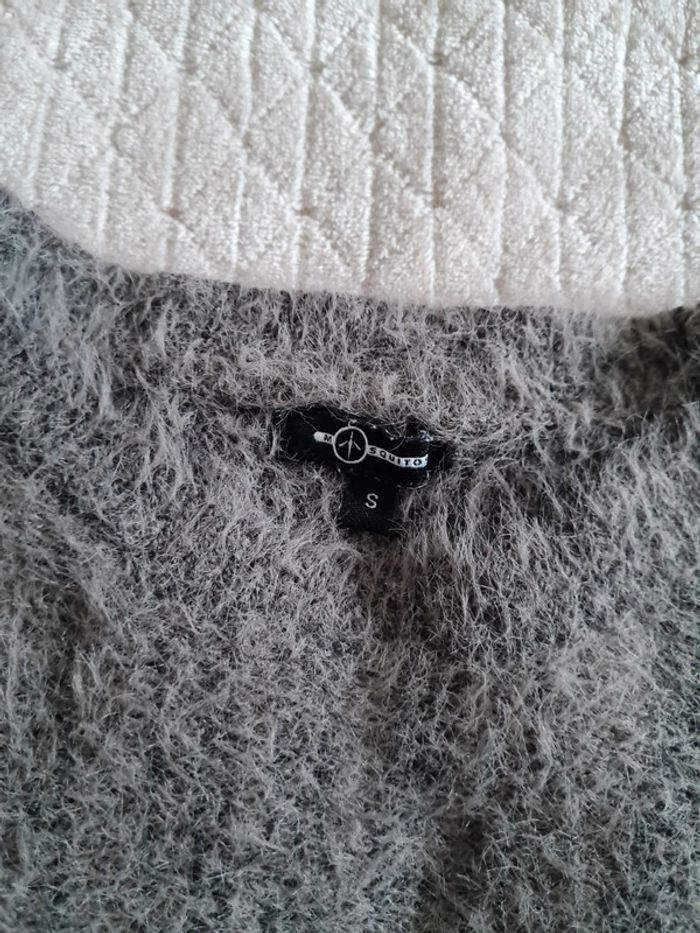 Pull gris - photo numéro 3