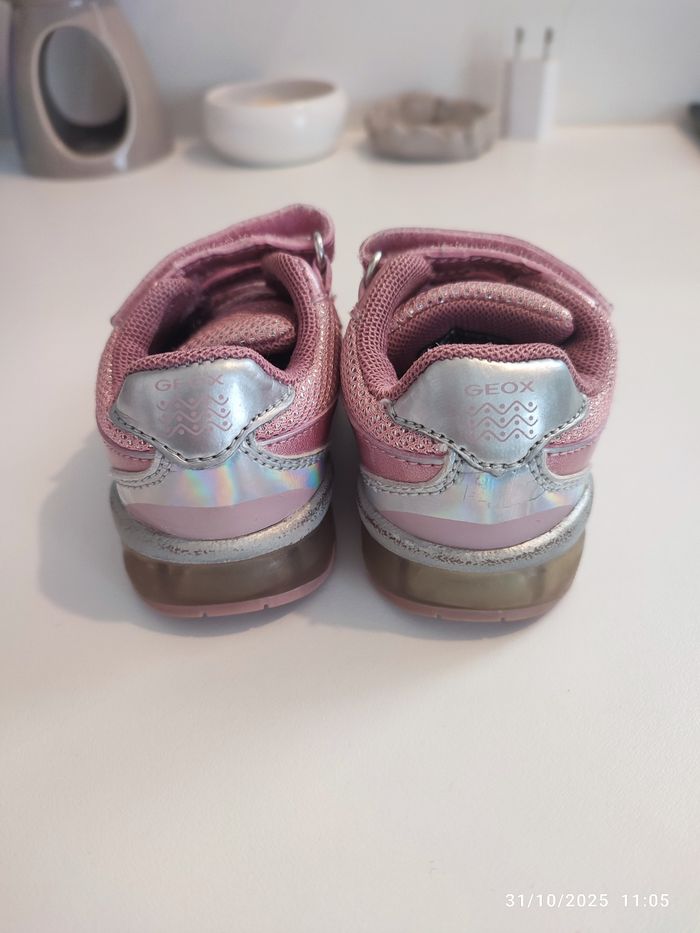 Baskets lumineuses Geox - photo numéro 3