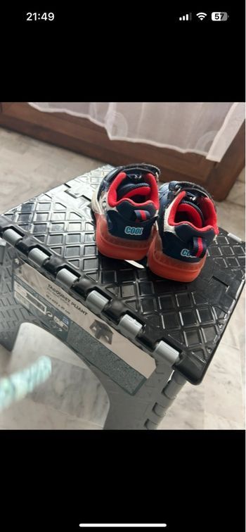 Chaussure patpatrouille lumineuse taille 21