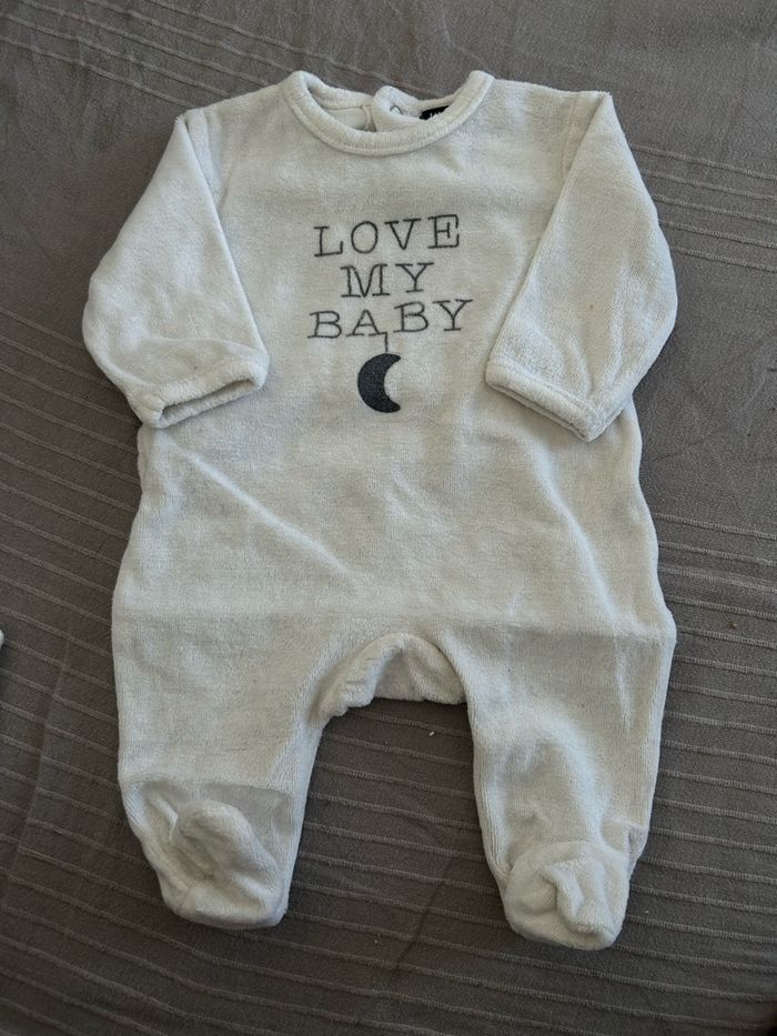 Lots de 4 pyjamas - photo numéro 3
