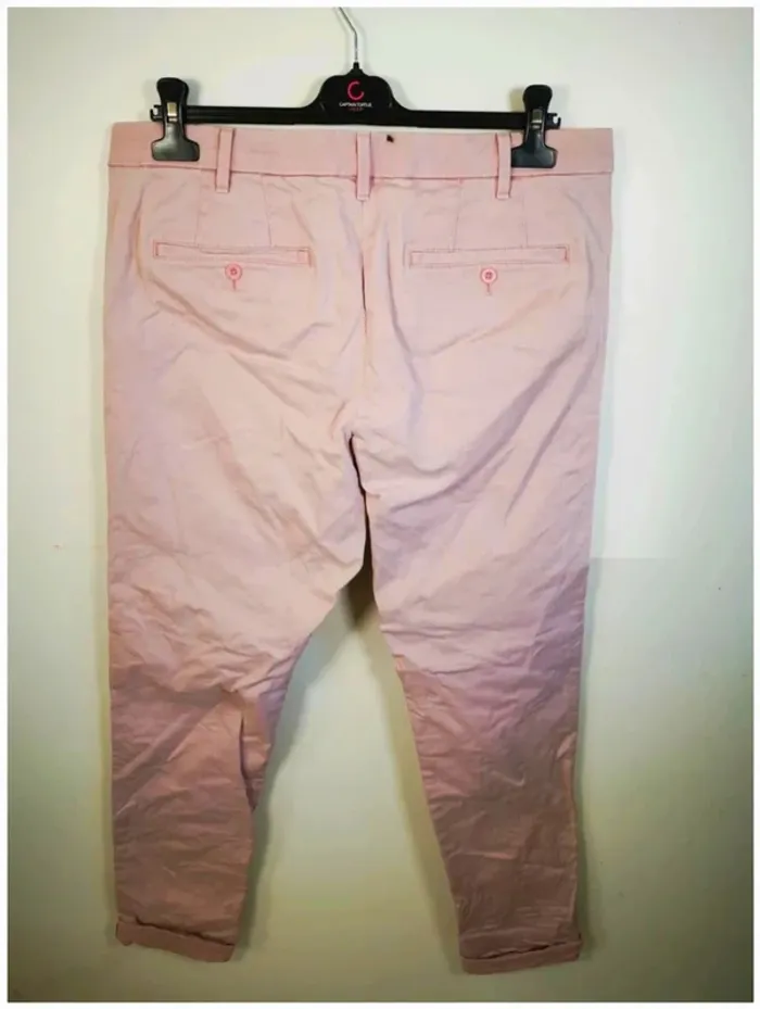 C34 pantalon rose Uniqlo W35 - photo numéro 2